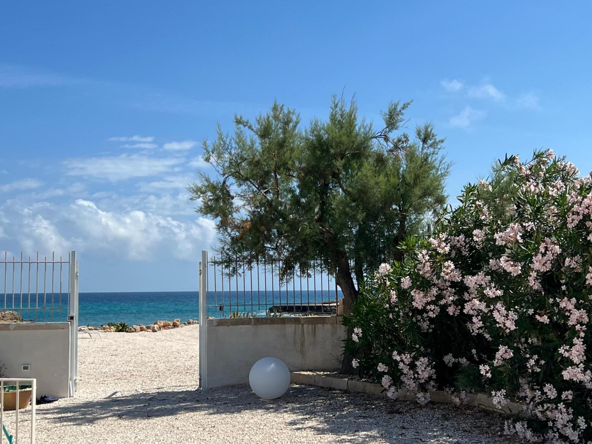 Masseria Ostuni Mare Agri Resort Luaran gambar